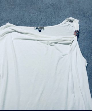 Camiseta blanca de algodón