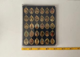 30 Medallas Devociones Virgen España
