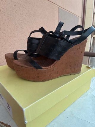 Sandalias Castañer Cuña Negra T41