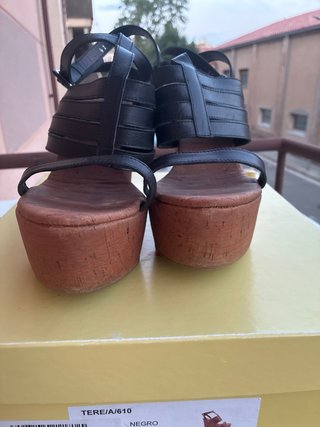 Sandalias Castañer Cuña Negra T41