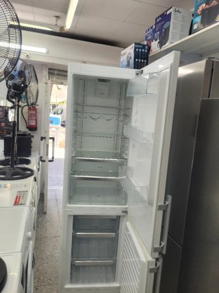 ☆Nevera Electrolux 2.Cm Combi Garantía + Entrega☆