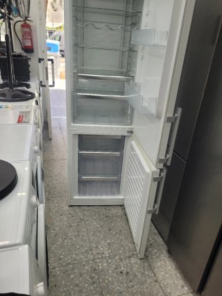 ☆Nevera Electrolux 2.Cm Combi Garantía + Entrega☆