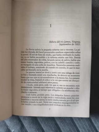 La mujer de la ribera, Jude Deveraux