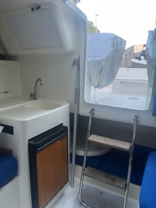 Barco Jeanneau 705