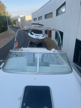 Barco Jeanneau 705