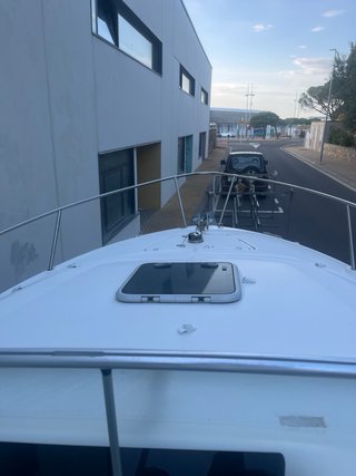 Barco Jeanneau 705