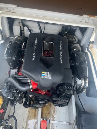 Barco Jeanneau 705