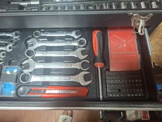 Caja de herramientas con cajones