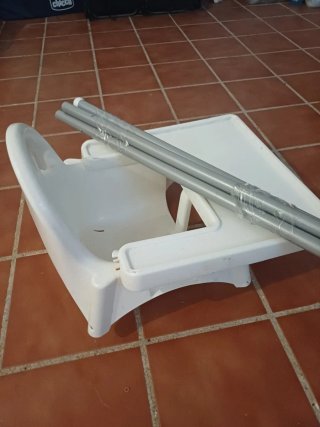 Silla trona Ikea blanca