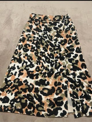 Falda larga estampado leopardo