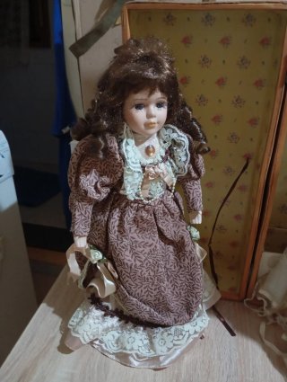 Bambole di porcellana vintage