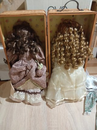 Bambole di porcellana vintage
