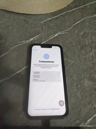Móvil Phone13 azul oscuro,solo hay que desbloquear