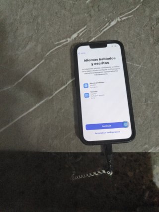 Móvil Phone13 azul oscuro,solo hay que desbloquear