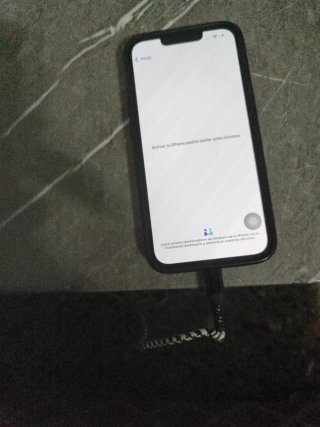 Móvil Phone13 azul oscuro,solo hay que desbloquear