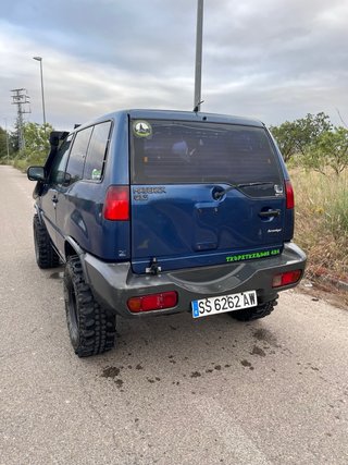 Nissan Terrano 2.7TD
