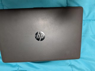 Portátil HP 250 G7