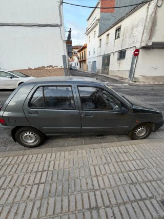 Renault Clio 1998