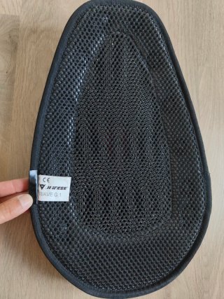 Espaldera Dainese