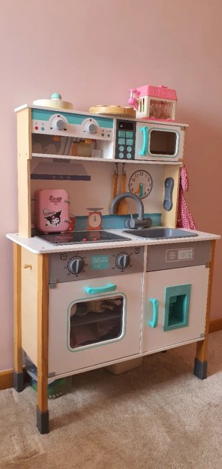 Cocina de juguete de madera