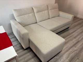Sofá IKEA de 3 plazas chaise longue – Beige- 299€