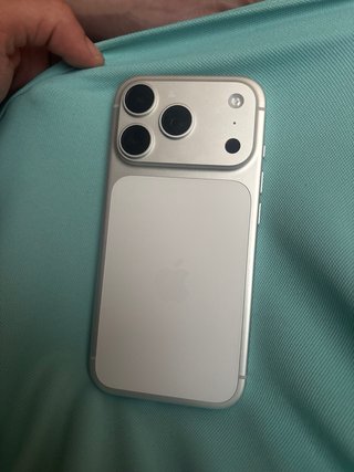 iPhone 17 Pro - Salud Batería 100%