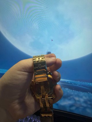 Reloj Cronógrafo Dorado (Homenaje)