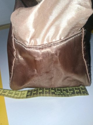 Beauty Bag Oro con Fiocco