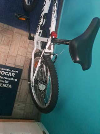 Bicicleta infantil Rockrider ST 100 trial