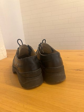 Arket Zapatos Derby Cuero Negro
