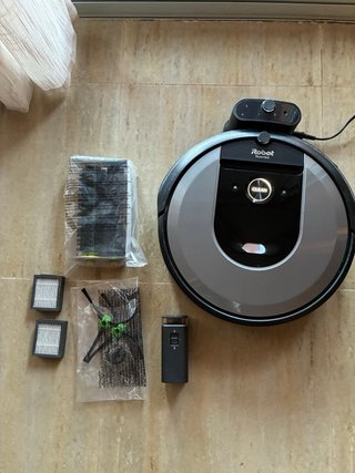 Robot Roomba i7
