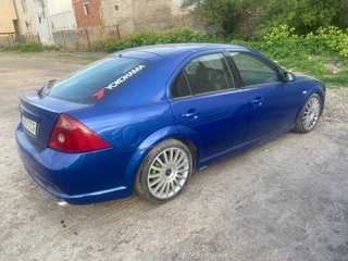 Ford Mondeo st 220 v6 226cv