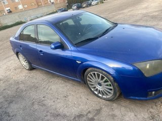 Ford Mondeo st 220 v6 226cv
