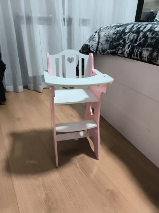 Trona de juguete de madera