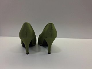 Zapatos de fiesta Pilar Burgos verdes