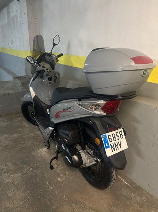 Sharsmax Phantom 125cc Plata 44km