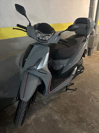 Sharsmax Phantom 125cc Plata 44km