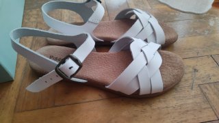 Sandalias blancas  Pisamonss talla 35