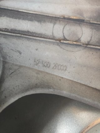 Tapacubo Hyundai i30 15 pulgadas Solo uno