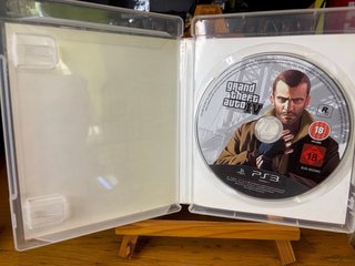 Pacchetto GTA IV e V PS3