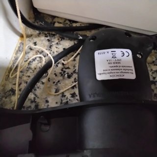Plancha Eléctrica Jata. URGE POR MUDANZA.