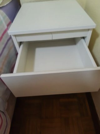 Mesita de noche Ikea blanca