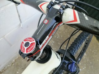 Bicicleta de carbono 29 talla M