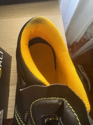 Zapatos de trabajo talla 42