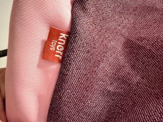 Cochecito de juguete rosa y morado