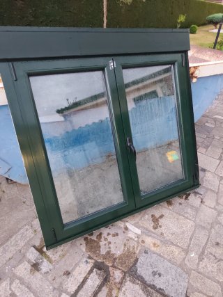 Ventana con Persiana