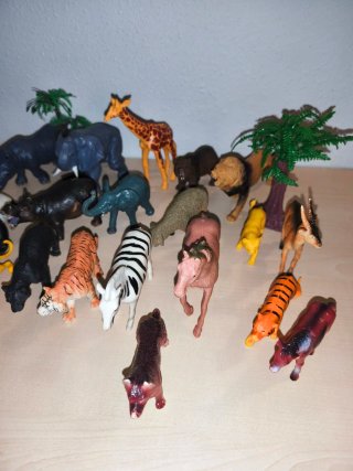 Lote +25 Animales Salvajes Juguete