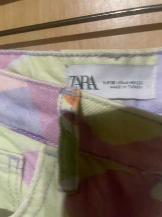 Pantalones estampados multicolor