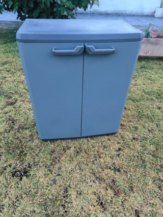 Armario exterior plástico gris