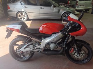 Aprilia RS 125 2T Roja y Blanca